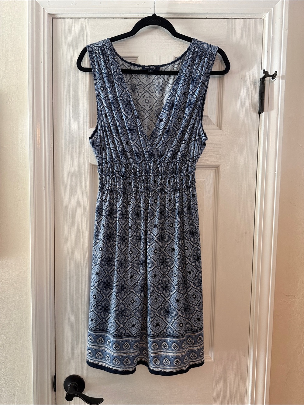Max Edition Blue Patterned Sleeveless V-Neck Mini Dress